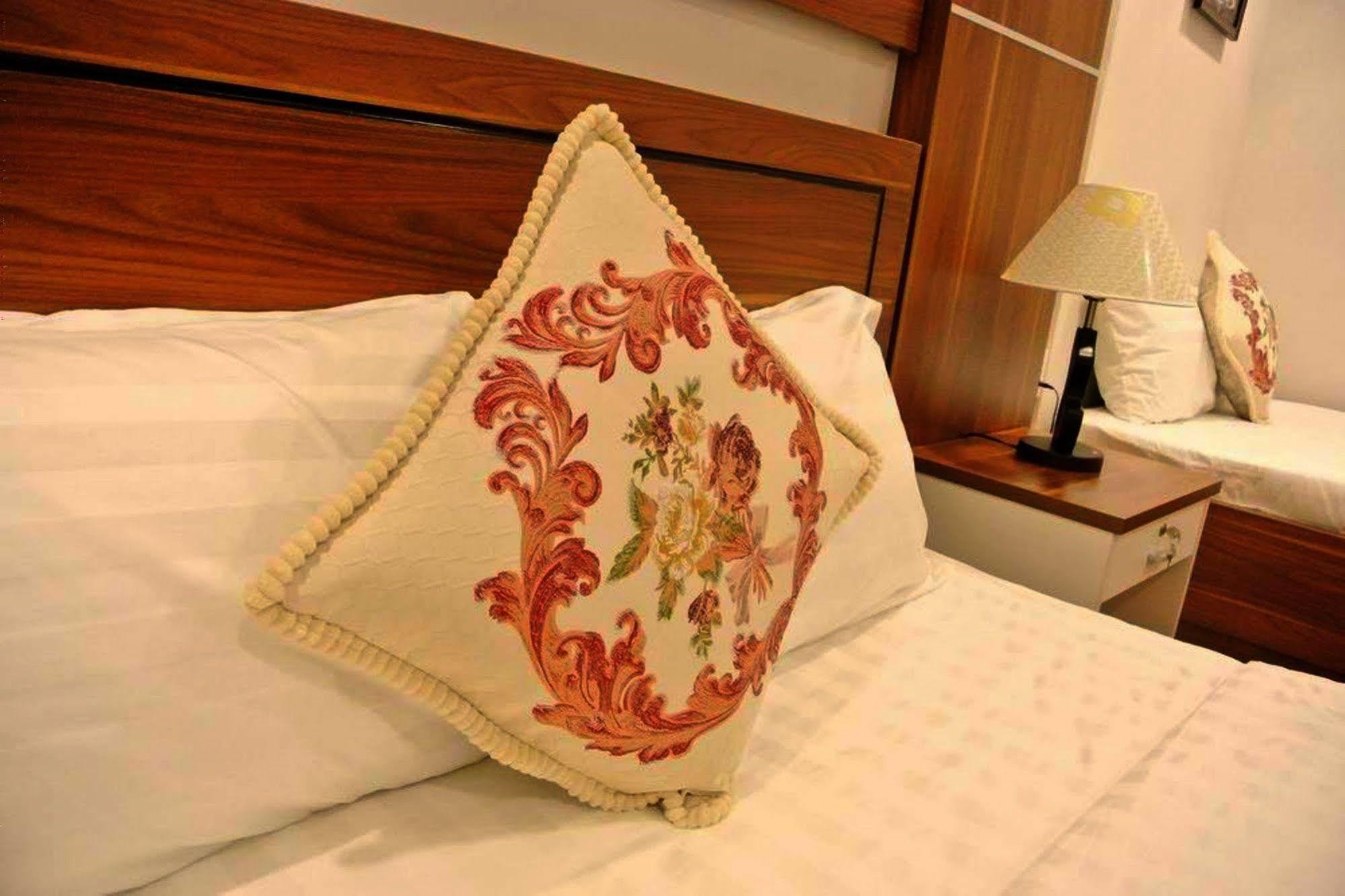K Central Hotel Ho Chi Minh City Bagian luar foto